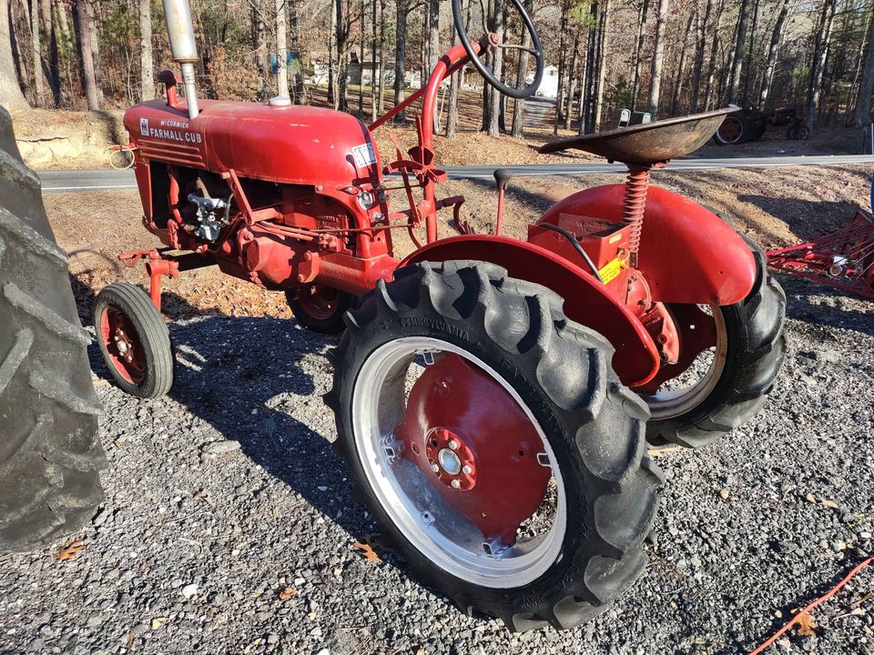 1949 International Cub 2