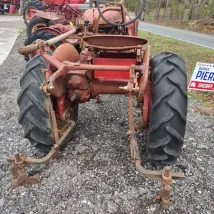 Farmall 100