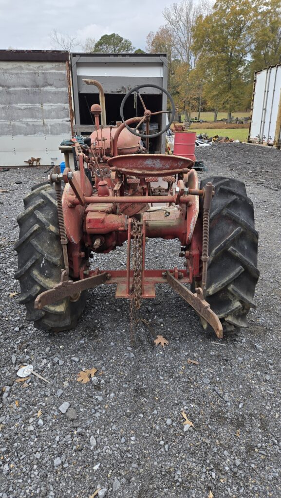 1948 Farmall Super A 105 251335 4 577x1024