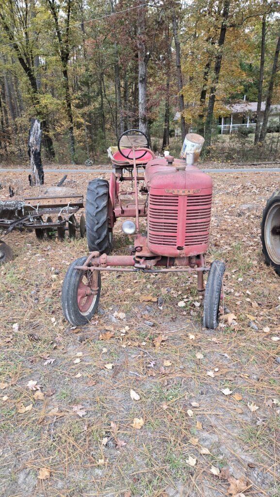 1951 Super A 107 323097 2 577x1024