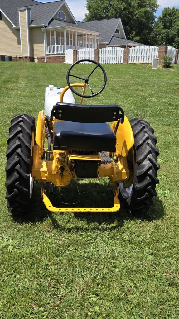 1965 IH Cub Lo Boy Ser 21049J 3 574x1024
